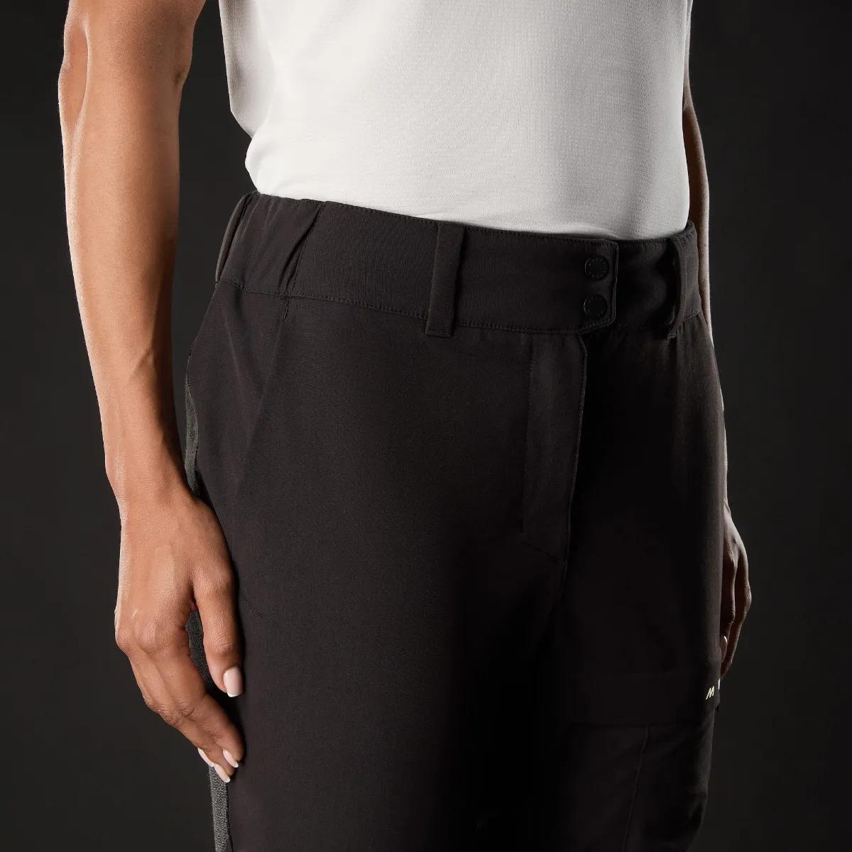 product/m/u/musto-82435-990-black-5.jpg