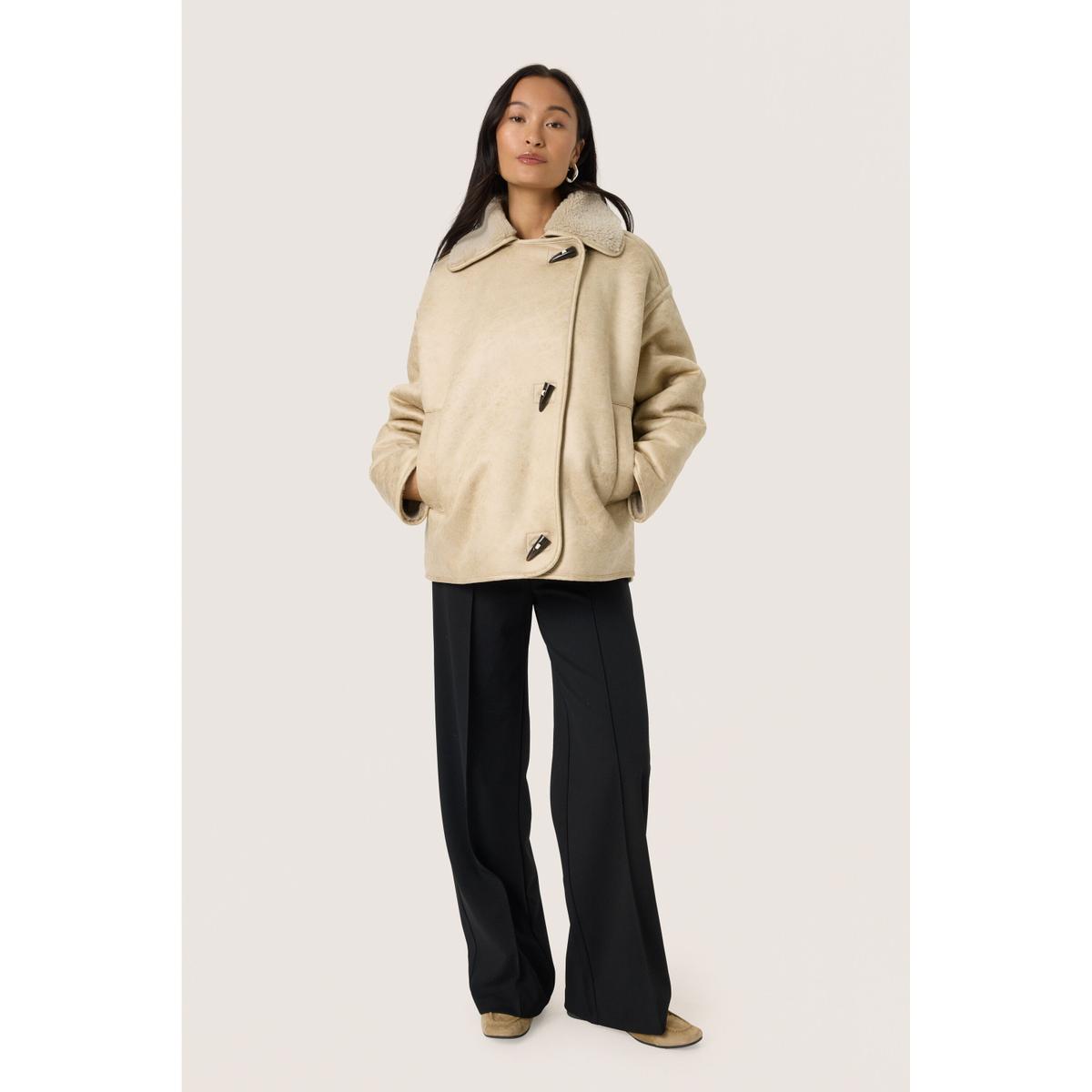 product/s/o/soaked-in-luxury_30408254-130404_4.jpg