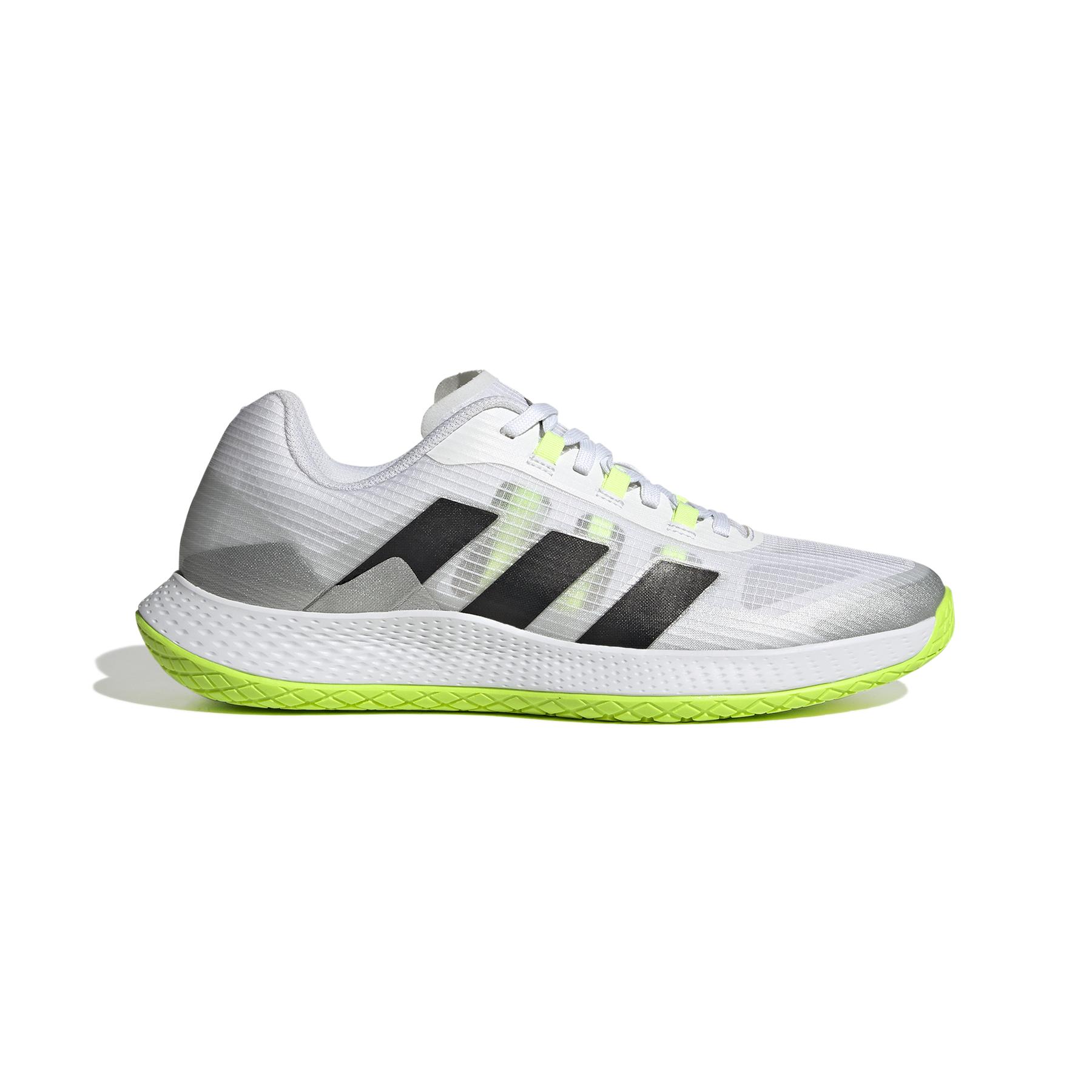 product/a/d/adidas_hp3362_1_footwear_photography_side_lateral_center_view_white_2x.jpg