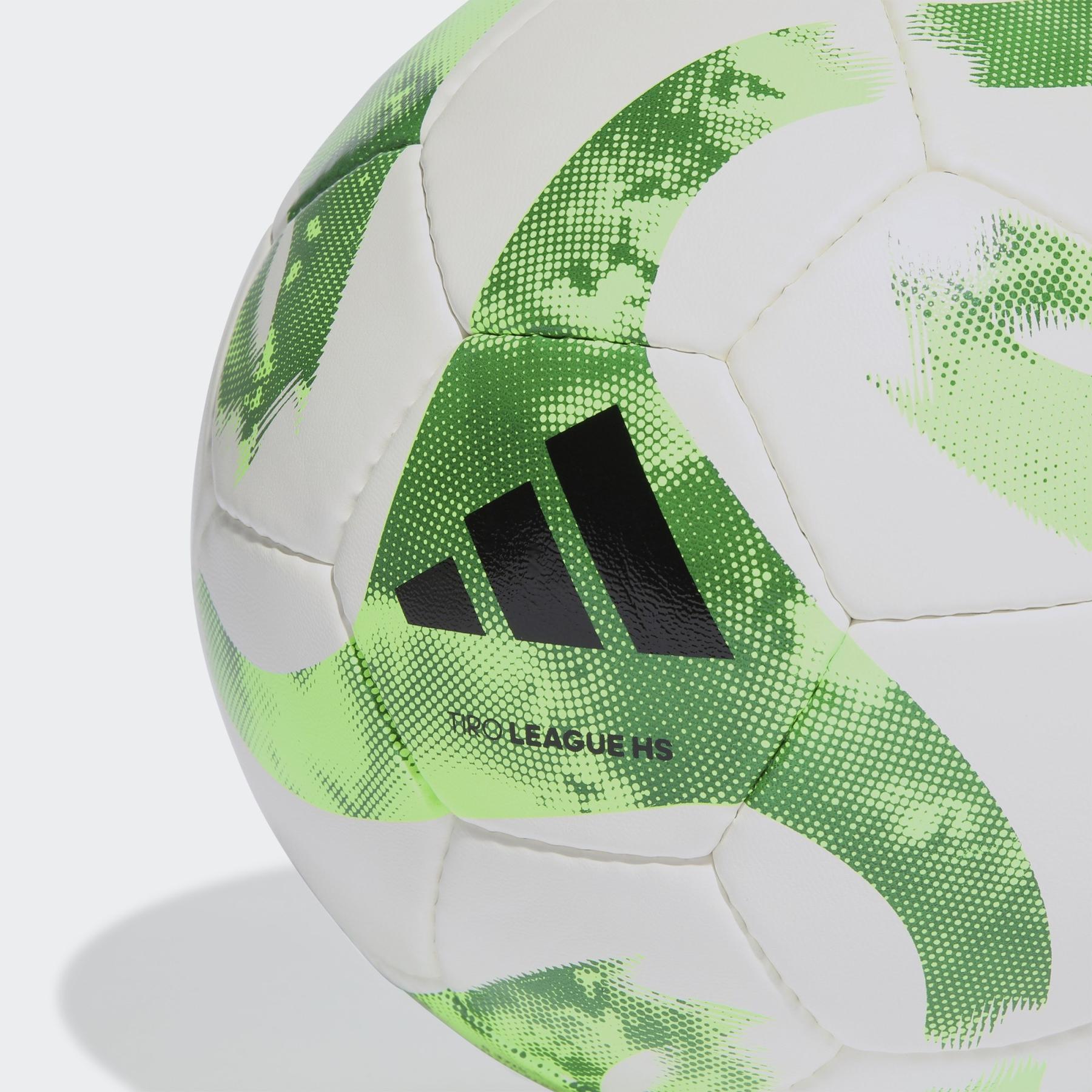 product/a/d/adidas_ht2421_blanc-noir_3.jpg