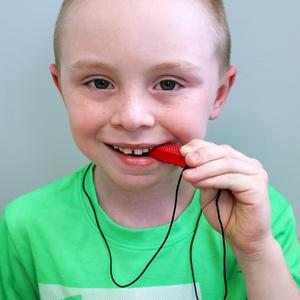m592543-chewable-brick-collar-medium-ark-therapeutics-red-one-size