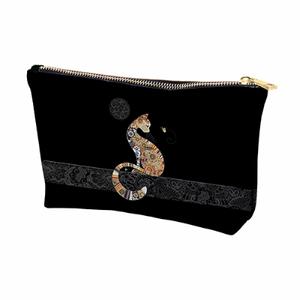 pmp03c05-toeletry-bag-trapeze-cat-sitting-kiub-bug-art-jewels-pm-black-orange-gold-13x22x4-cm
